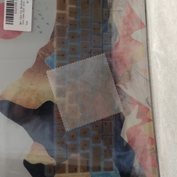 MacBook Pro 16inch case. - Picture 3 of 7